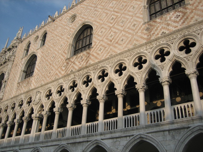 Palazzo Ducale (Palais des Doges). Voyage à Venise. Premiers pas dans la ville.