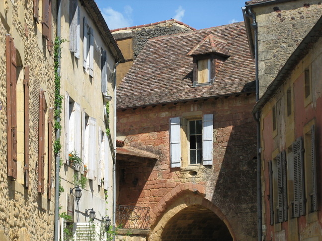 Escales périgourdines. De Bergerac au gîte, le long de la Dordogne.