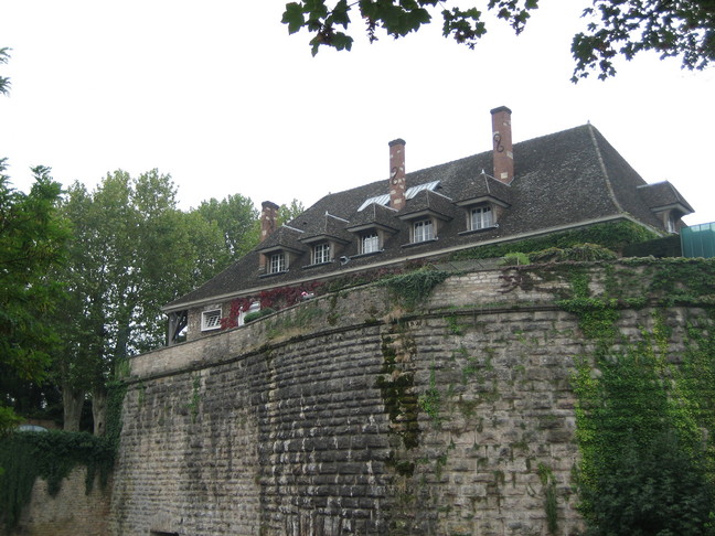 Une journée à Beaune. Promenade dans Beaune.