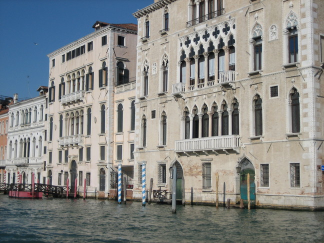 Palazzi sur le Gran Canale. Voyage à Venise. Arrivederci Venezia.