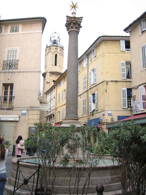 Fontaines et bassins. Aix en Provence.