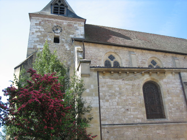 Eglise St Jacques. Escales périgourdines. De Bergerac au gîte, le long de la Dordogne.