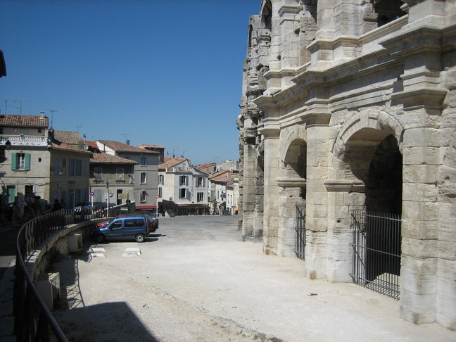 Porquerolles, Alpilles et Sainte Victoire. Arles.