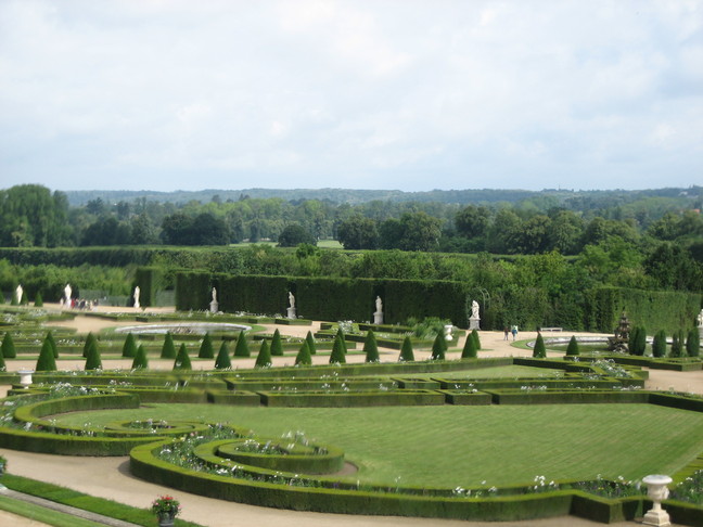 Vue des jardins depuis les salons du Roi. Week-end royal. Appartements royaux du château de Versailles.