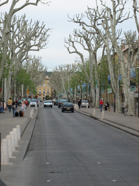 Cours Mirabeau à Aix. Aix - Marseille. Aix en Provence.