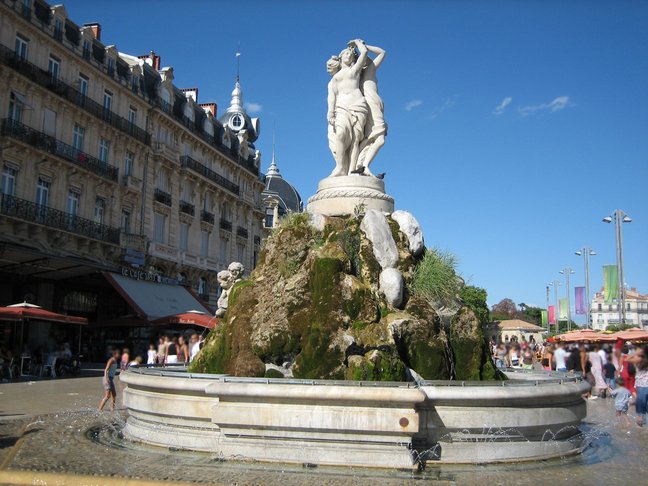 La fontaine des trois grâces. Fontaines et bassins. Montpellier.