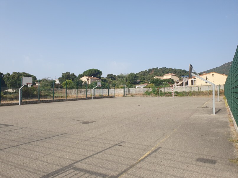 Terrains de basket, Afa