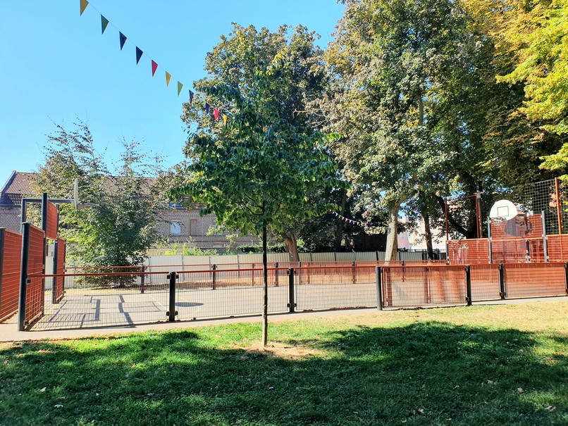 City Stade, Fives - Square Lardemer