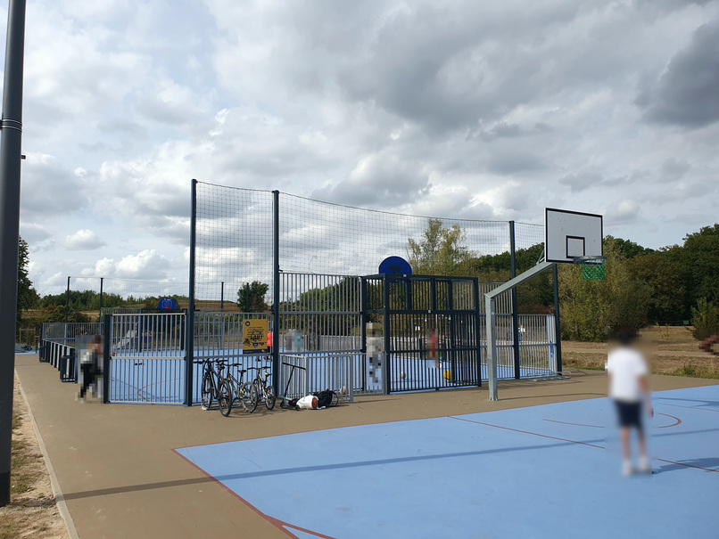 City stade + terrain de basket 3x3, Vauban - Les Pyramides 